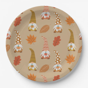 Thanksgiving-kabouters met herfstbladeren papieren bordje