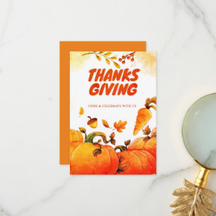 Thanksgiving met pompoen, pine en laat Herfst acht Bedankkaart