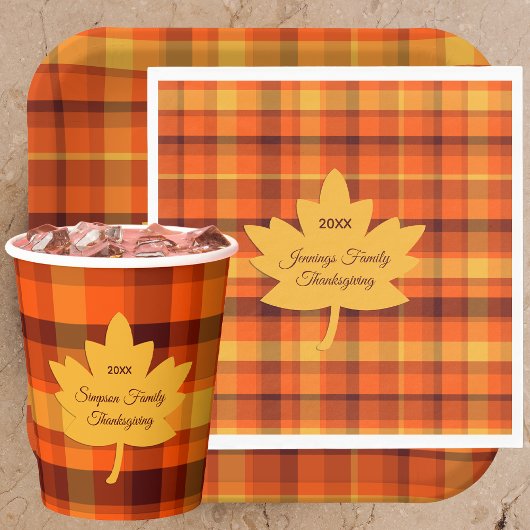 Thanksgiving Plaid with Maple Leaf Papieren Bekers