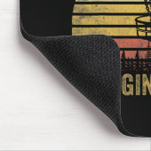 That Says Ngin' Chains - Disc Golf Retro Sunset  Muismat (Hoek)