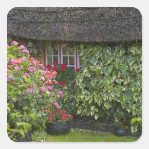 Thatched cottage, Adare, County Limerick Vierkante Sticker
