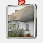 Thatched Roofs in Adare Ireland Metalen Ornament (Links)