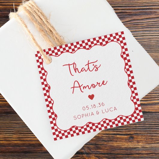 "That's Amore" Chic Red Checkered Italiaanse bruil Bedankjes Labels