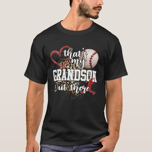 That's My Grandson Out There Baseball Grandma Moth T-shirt (Voorkant)