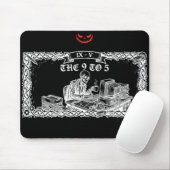 The 9 to 5 Tarot Card | Funny Skeleton Corporate Muismat (Met muis)