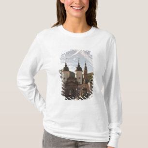 The Alte Brucke in Old Town, Heidelberg, Duitsland T-shirt