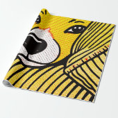 The beagle's head rested on the armrest. cadeaupapier (Uitgerold)