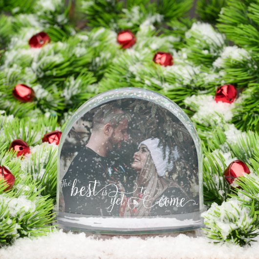 The Best Is yet To Come Engagement Couple Picture Sneeuwbol (Kerstmis)