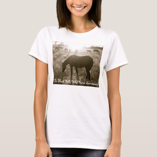The Black Hills Wild Horse Shirt (Voorkant)