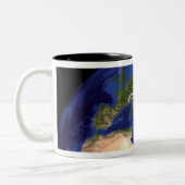 The Blue Marble Next Generation Earth 7 Tweekleurige Koffiemok (Links)