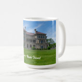 The Breakers: Een verguld meesterwerk in Newport Koffiemok (Voorkant rechts)