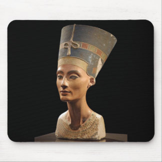 The Bust of Queen Nefertiti Muismat