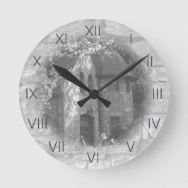 "The Carriage House Ronde Klok