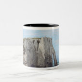 The Cliffs at Etretat after the storm, 1870 Tweekleurige Koffiemok (Center)