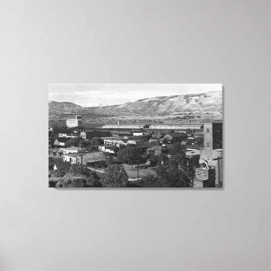 The Dalles, Oregon Dock Uitzicht uit 4th Street Canvas Afdruk (Voorkant)