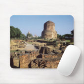 The Dhamekh stupa, c.500 AD Muismat (Met muis)