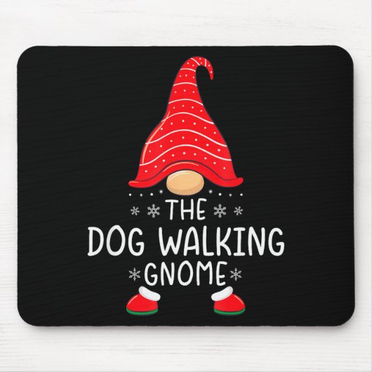 The Dog Walking Gnome Xmas Family Matching Funny C Muismat (Voorkant)