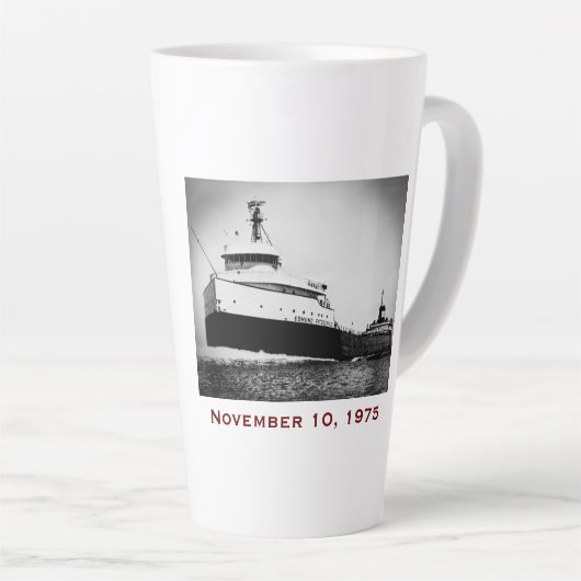 The Edmund Fitzgerald with Crew Names Latte Mok (Rechterhoek)