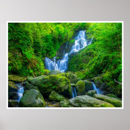 The Enchanting Cascade of Torc Waterfall Poster (Voorkant)