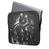 The Fallen Knight door BurnsInHell Laptop Sleeve (Voorkant Links)