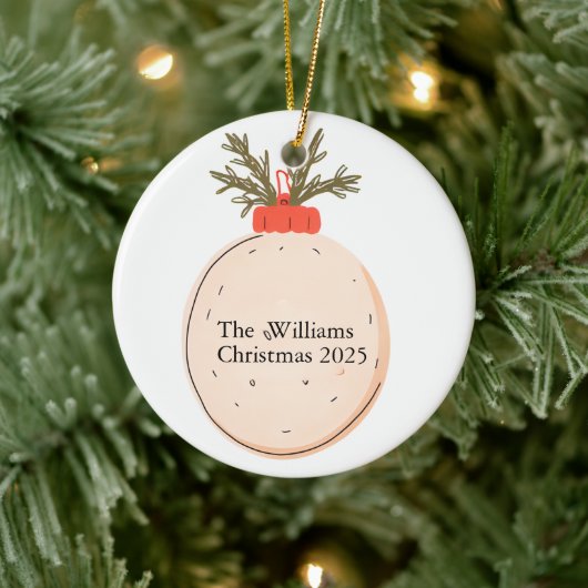 The Family Name Christmas 2025 Elegant Script  Keramisch Ornament (Boom)