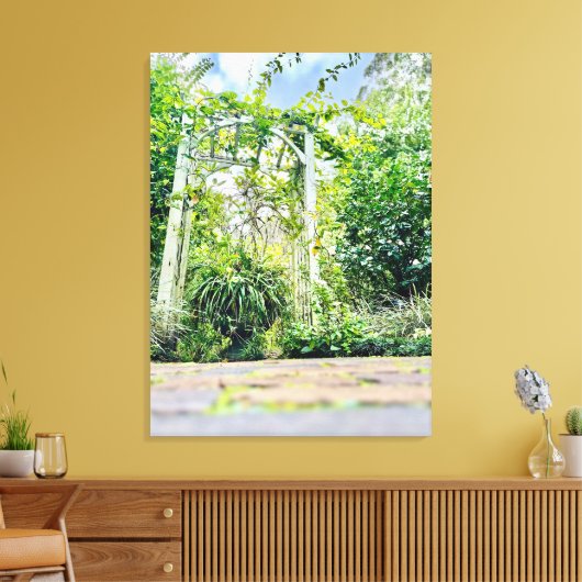 The Garden Passage Canvas Afdruk (Insitu (Woonkamer))