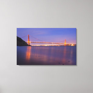 The Golden Gate Bridge at dusk from Kirby Cove Canvas Afdruk
