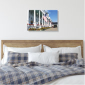 The Grand Hotel on Mackinac Island, Michigan Canvas Afdruk (Insitu (Slaapkamer))