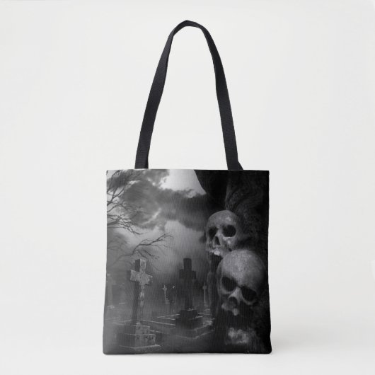The Graveyard Shift (Gothic Graveyard Scene) Tote Bag (Voorkant)