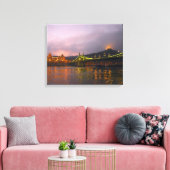 The Green Bridge, Liberty Hill, Budapest, Hongarij Canvas Afdruk (Insitu (Woonkamer))