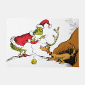 The Grinch Prepares Max the Reindeer Deurmat (Voorkant)