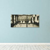 The Gymnasium, London Grammar School for Girls, 19 Canvas Afdruk (Insitu (Houten vloer))