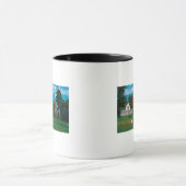 The Hendersonville Country Club House Mok (Midden)