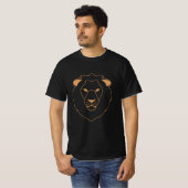 The Lion's Gaze: Golden Contour T-shirt (Voorkant volledig)