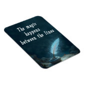 "The magic happens between the lines" Magneet (Rechterzijde)