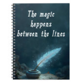 "The magic happens between the lines" Notitieboek (Voorkant)