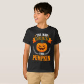 The Man Behind The Pumpkin Funny Dad To Be Hallowe T-shirt (Voorkant volledig)