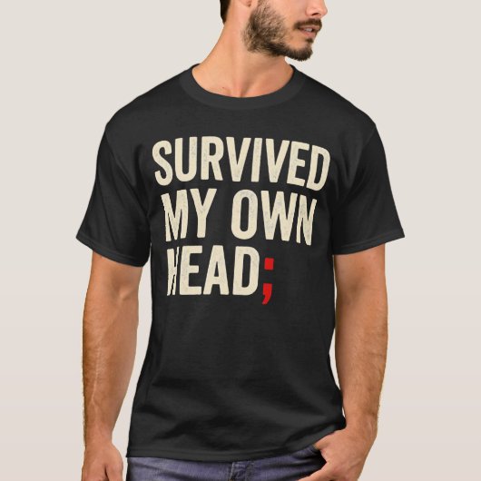 The Mind Forge Still Here Grafisch T-shirt (Voorkant)