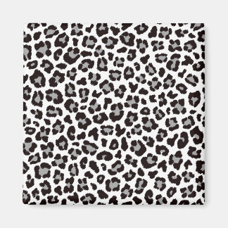 The minimalist leopard magneet