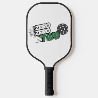 The Minimalist's Edge: Das "Zero Zero Two"-Racket Pickleball Paddle
