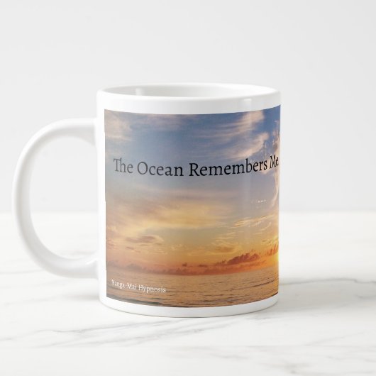 The Ocean Remembers Me Mug Grote Koffiekop (Links)