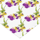 'The Pansy Party' op een Table Runner Korte Tafelloper (Hoek)