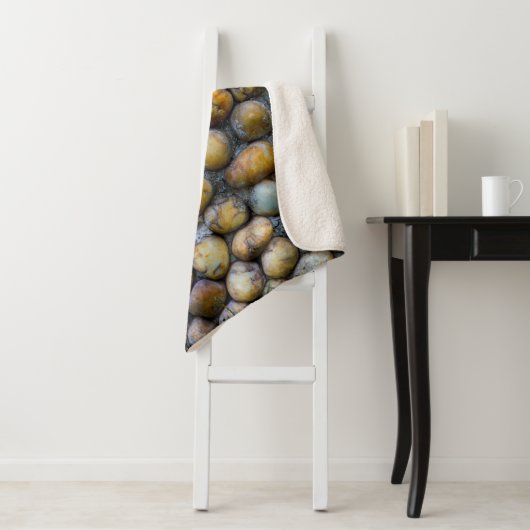 The pebble stone floors, background texturesabstra sherpa deken (In situ)