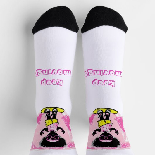 THE PINK WORLD OF THE LITTLE GIRL AND THE SKATEBOA SOKKEN (Top)