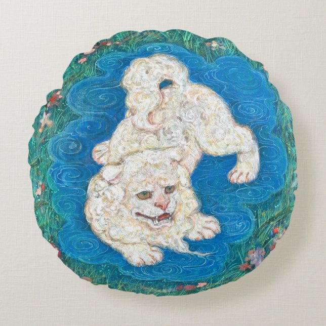 The Playful Shishi: Whimsical  Rond Kussen (Voorkant)