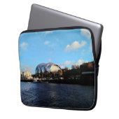 The Quayside Laptop Sleeve (Voorkant Links)