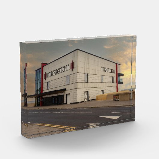 The Regent Cinema, Redcar Fotoblokken (Links)