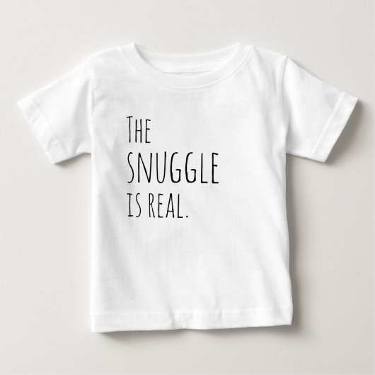 The Snuggle is een echte Baby-outfit (Voorkant)