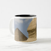 The Sphinx, Giza, Al Jizah, Egypte Tweekleurige Koffiemok (Voorkant links)