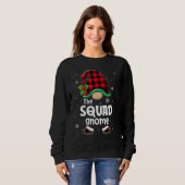 The Squad Gnome Buffalo Plaid Christmas Matching F Trui (Voorkant volledig)